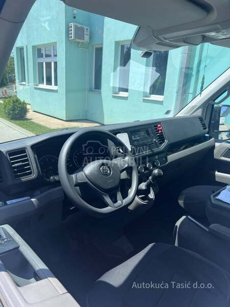 Volkswagen Crafter Furgon 35 LR
