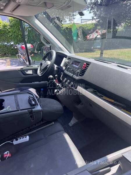 Volkswagen Crafter Furgon 35 LR