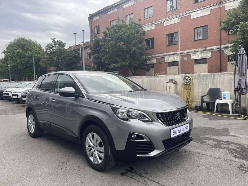 Peugeot 3008 1.2 B