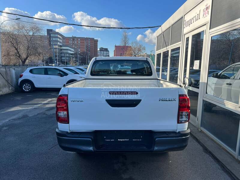 Toyota Hilux 2.4 D4D