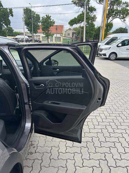 Renault Captur MHEV TCe 160 EDC