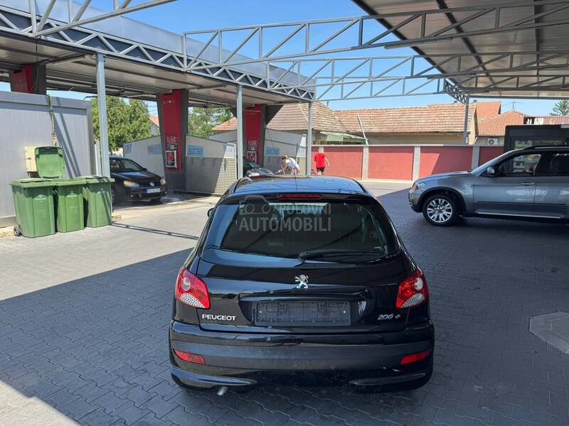 Peugeot 206 plus REZERVISAN
