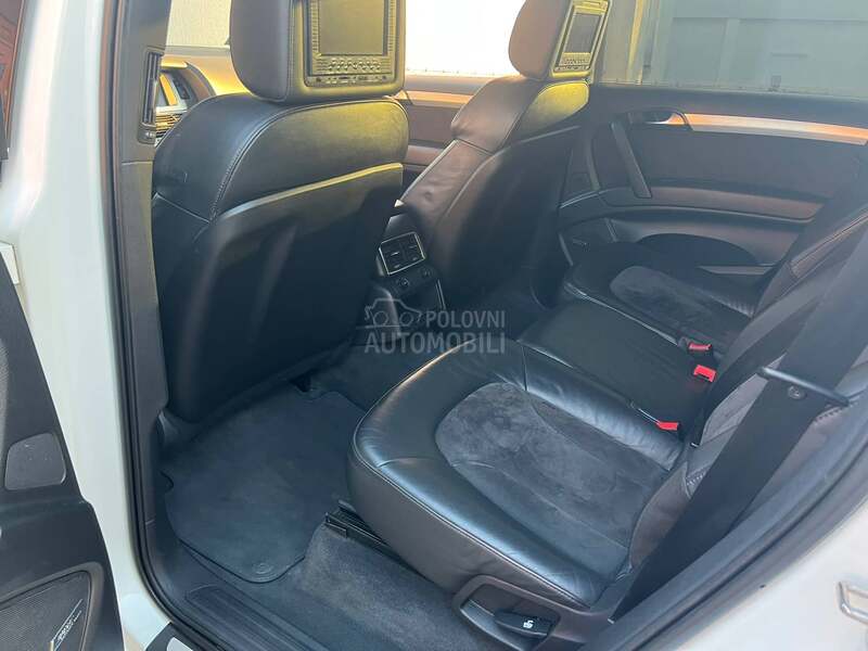 Audi Q7 3.0 TDI S-LINE