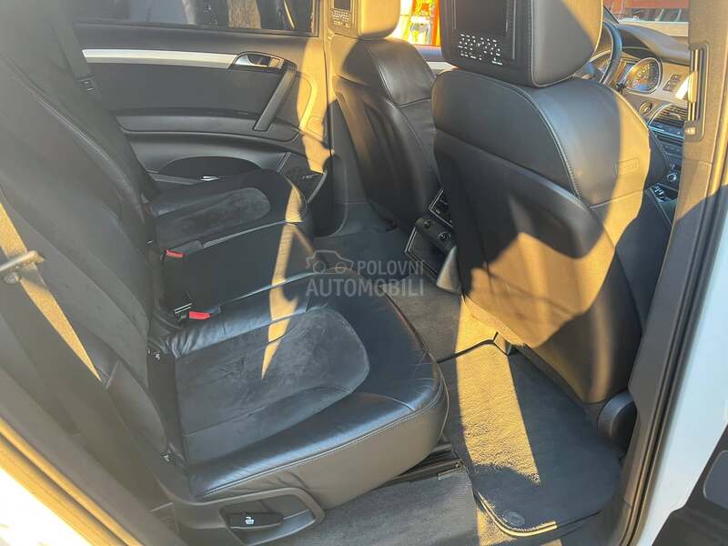Audi Q7 3.0 TDI S-LINE