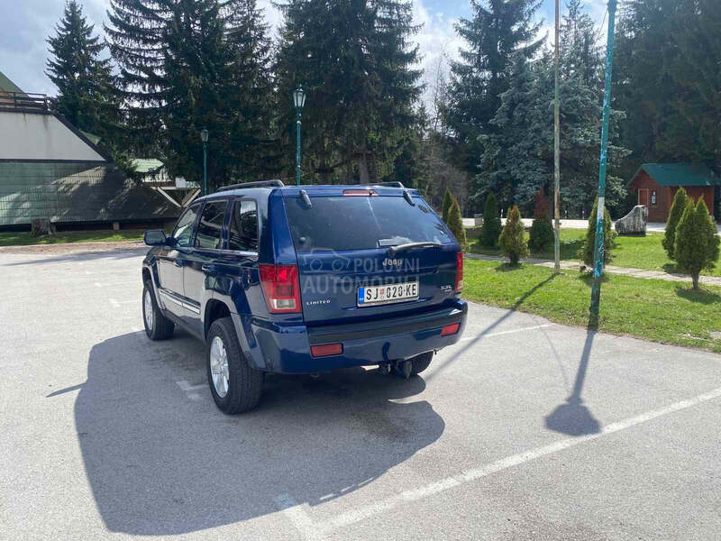Jeep Grand Cherokee 5.7 HEMI