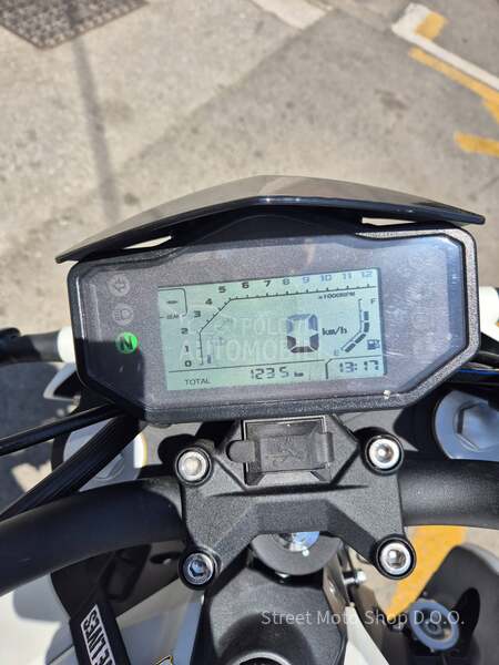 Keeway RKF 125