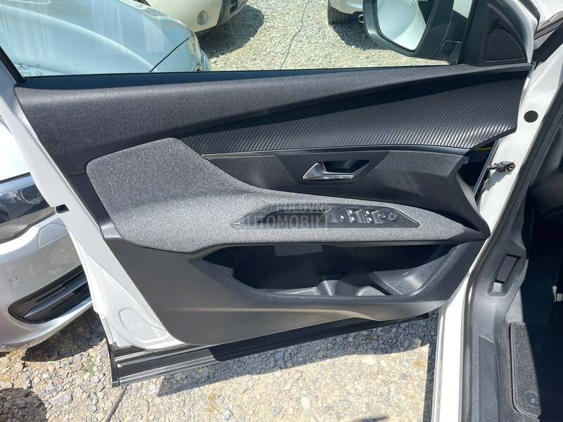 Peugeot 3008 1.6 HDI
