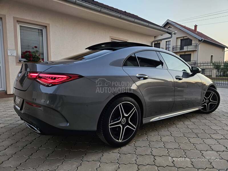 Mercedes Benz CLA 180 AMG/PANO/MEMOR