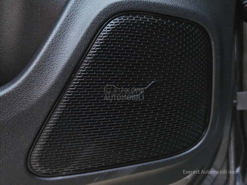 Mercedes Benz CLA 180 AMG/PANO/MEMOR