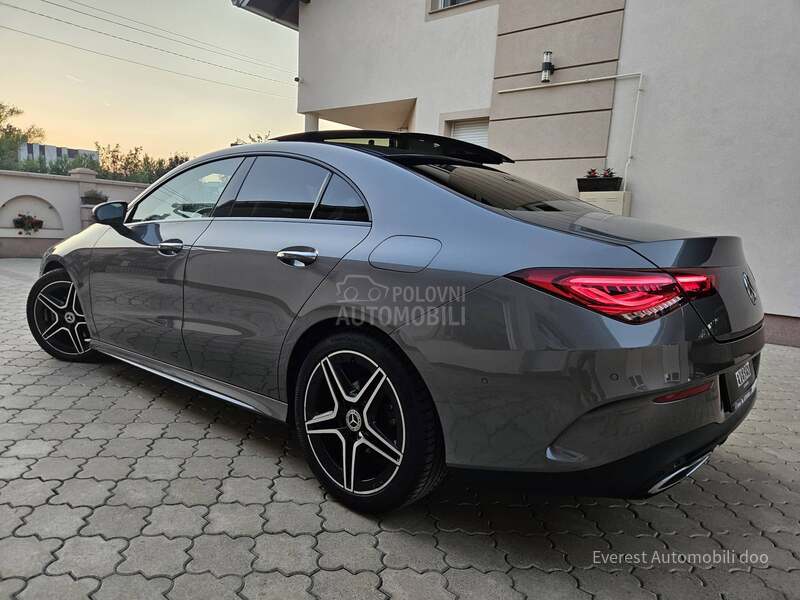 Mercedes Benz CLA 180 AMG/PANO/MEMOR