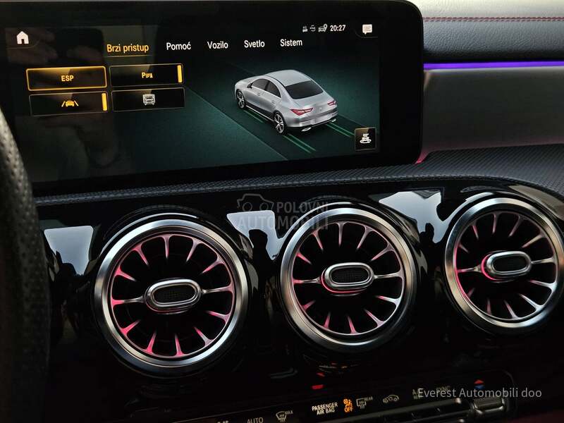 Mercedes Benz CLA 180 AMG/PANO/MEMOR