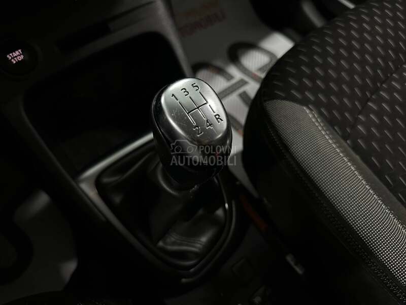 Renault Captur 0.9 TCe INTENS