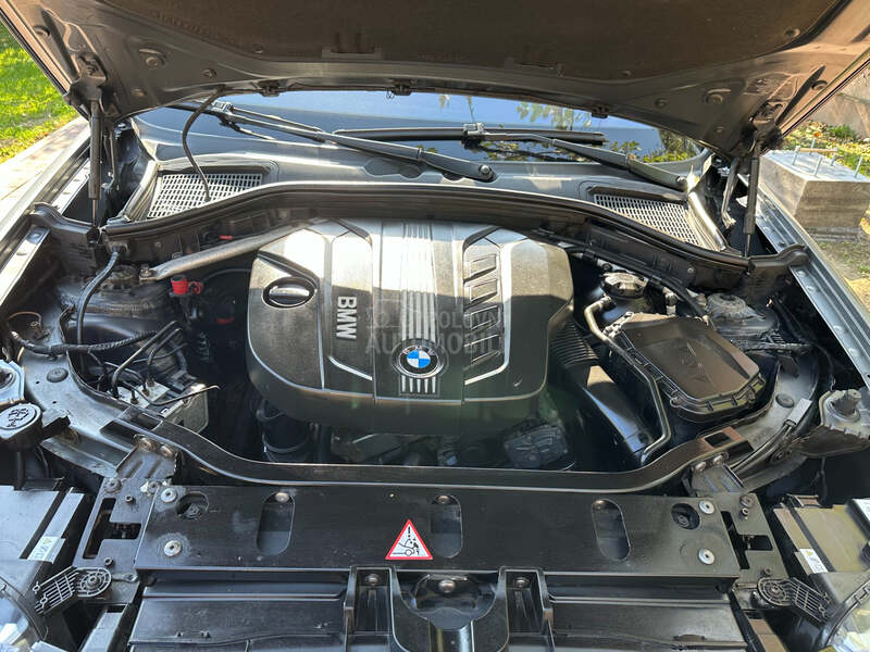 BMW X3 2.0d M paket 4x4