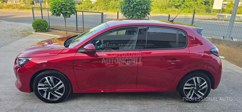 Peugeot 208 1.2b/Allure/Virt/Acc