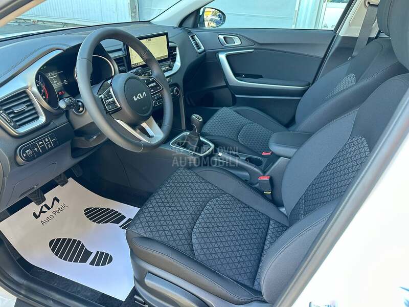 Kia cee`d 1.0 T-GDI