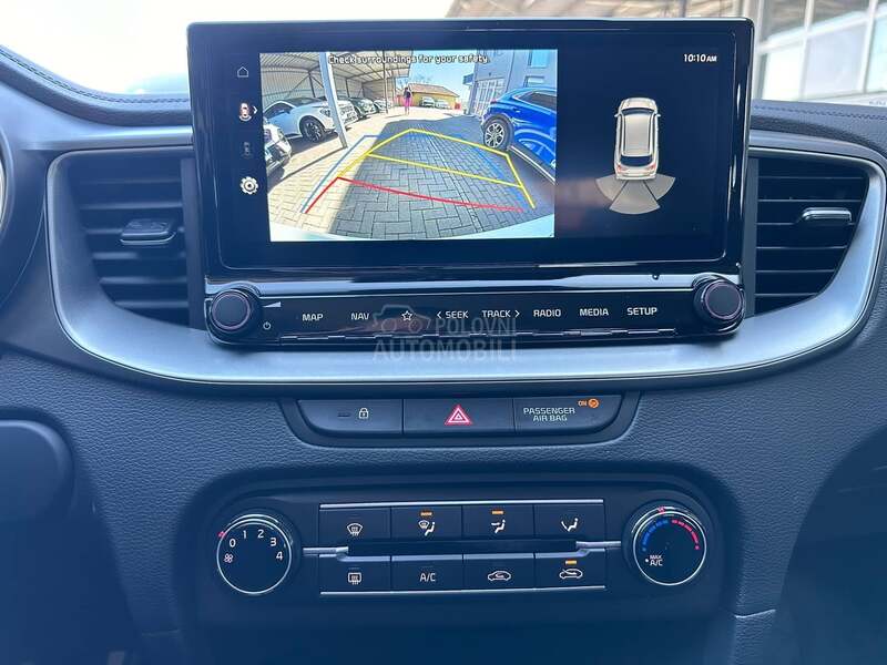 Kia cee`d 1.0 T-GDI