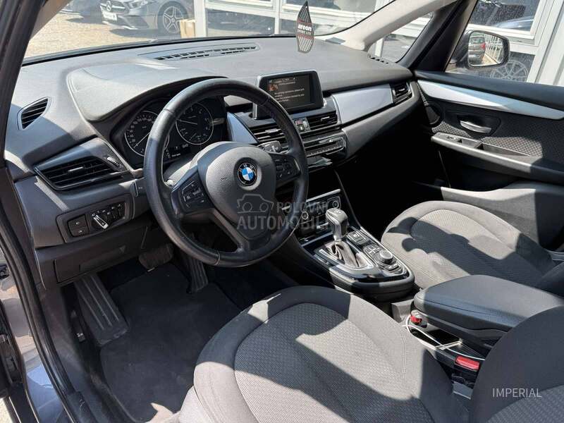 BMW 216 D Autom