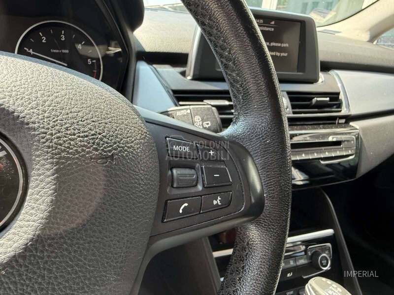 BMW 216 D Autom