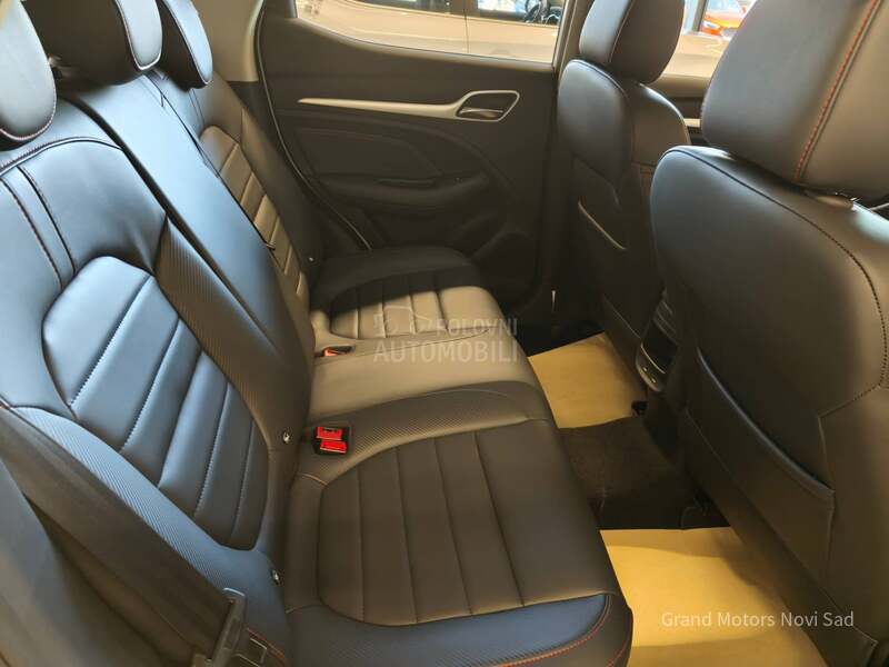MG ZS 1.5 106hp 4 cilindra