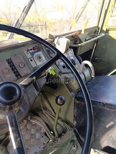 Pinzgauer 710M
