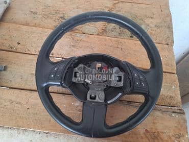 Volan sa komandama za Ficu za Fiat 500 od 2007. do 2015. god.