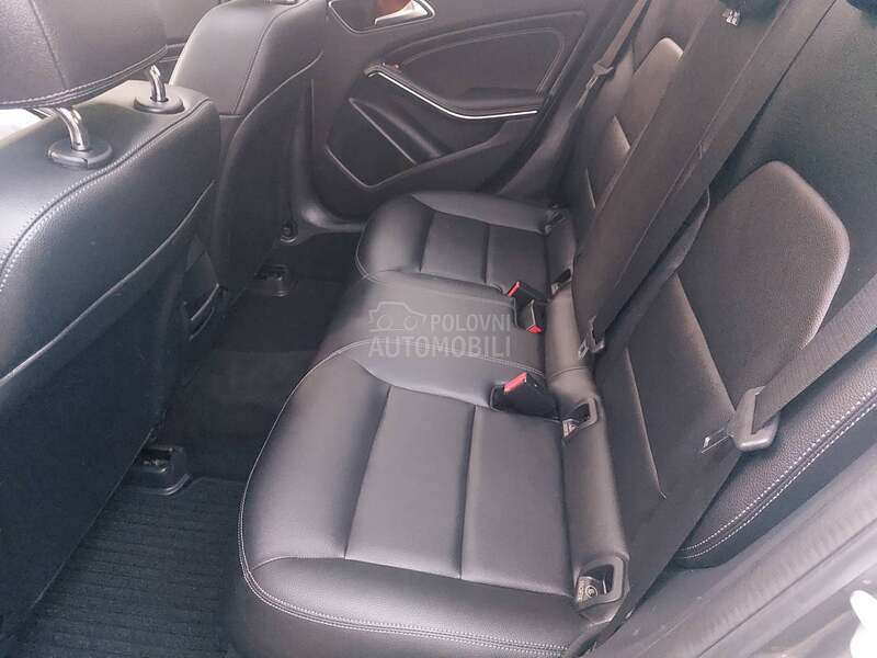 Mercedes Benz GLA 200 4 MATIC