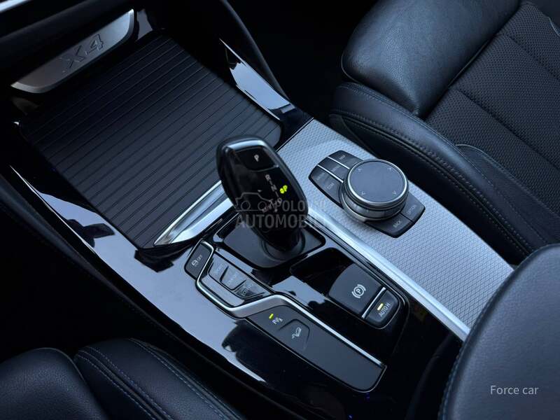 BMW X4 xDrive 20d M-paket