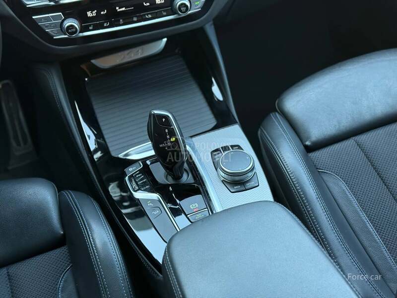 BMW X4 xDrive 20d M-paket