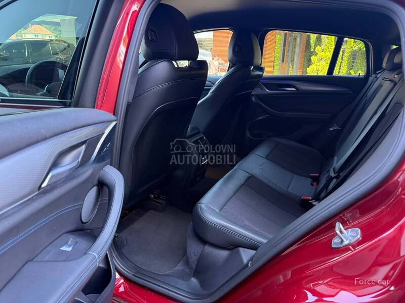 BMW X4 xDrive 20d M-paket