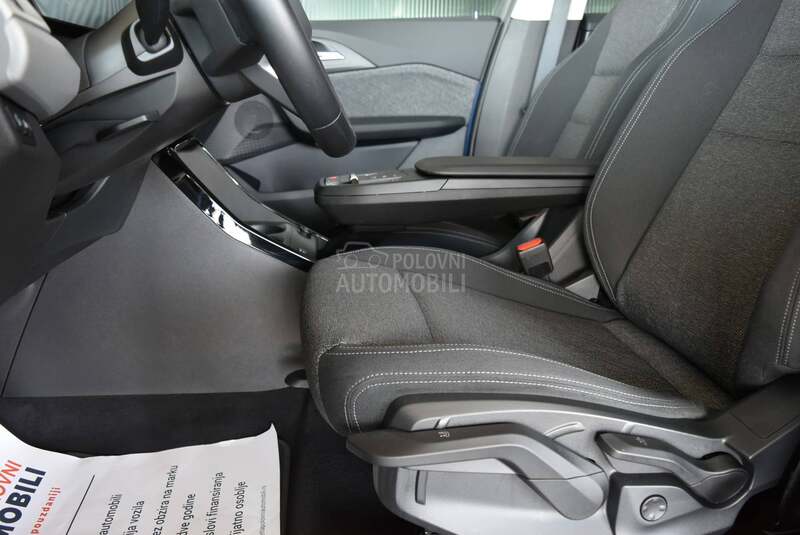 BMW X1 S Drive 18i AT