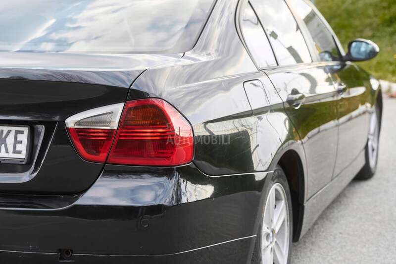 BMW 320 