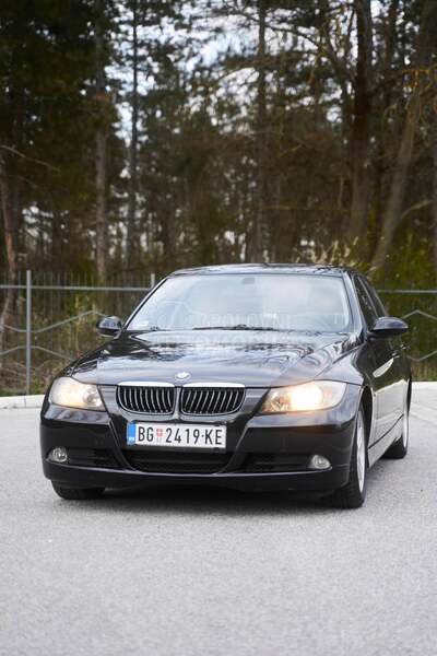 BMW 320 