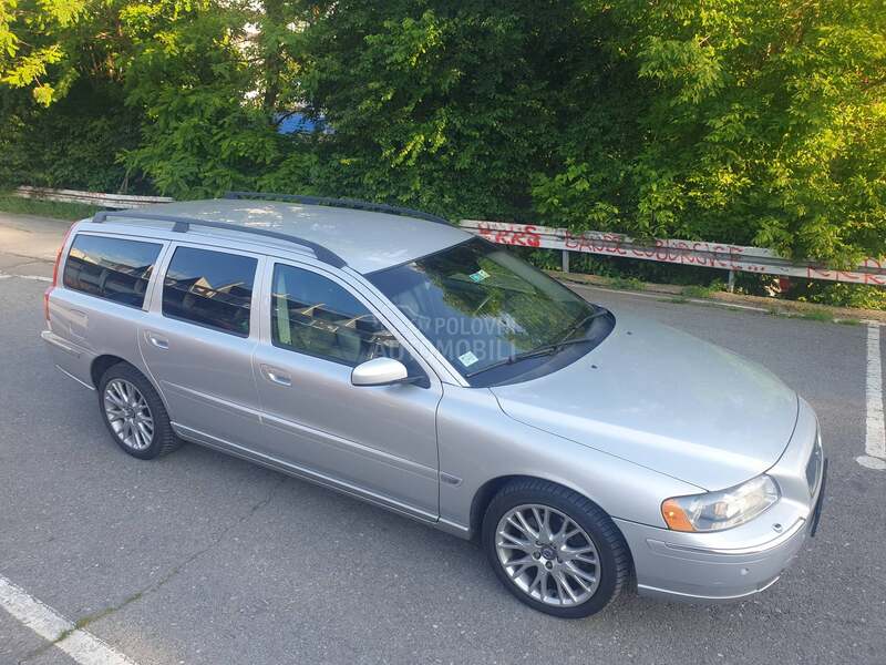 Volvo V70 2.0 T