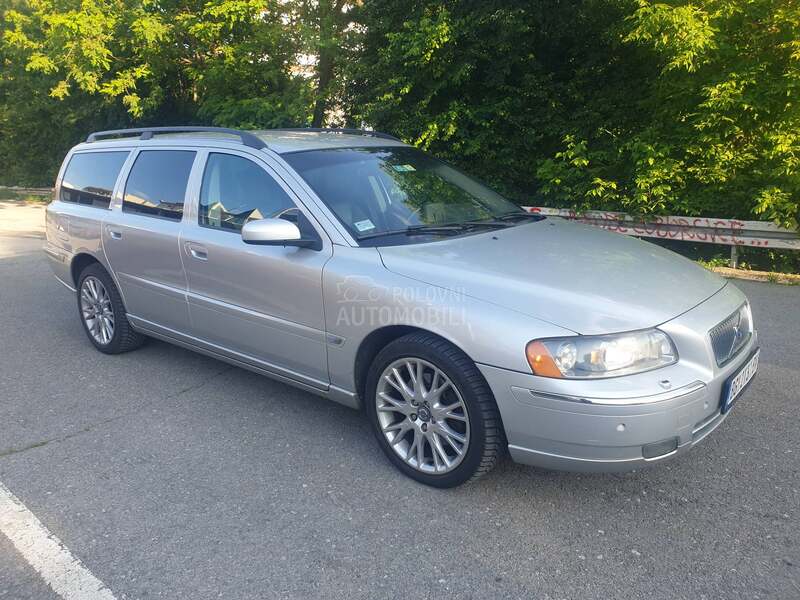 Volvo V70 2.0 T