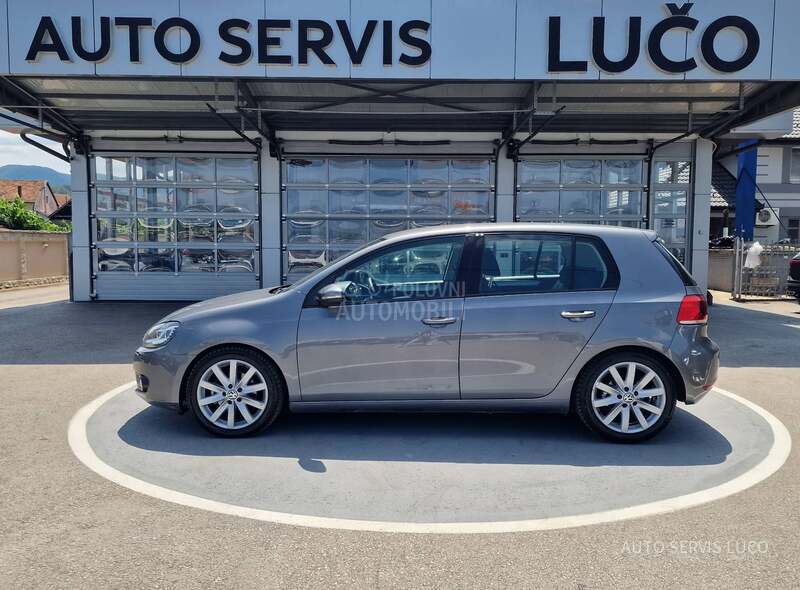 Volkswagen Golf 6 1.6 TDI xenon Led
