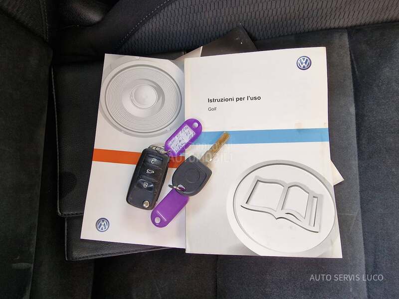 Volkswagen Golf 6 1.6 TDI xenon Led