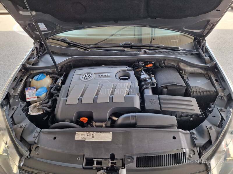 Volkswagen Golf 6 1.6 TDI xenon Led