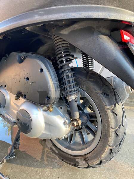 Piaggio mp3