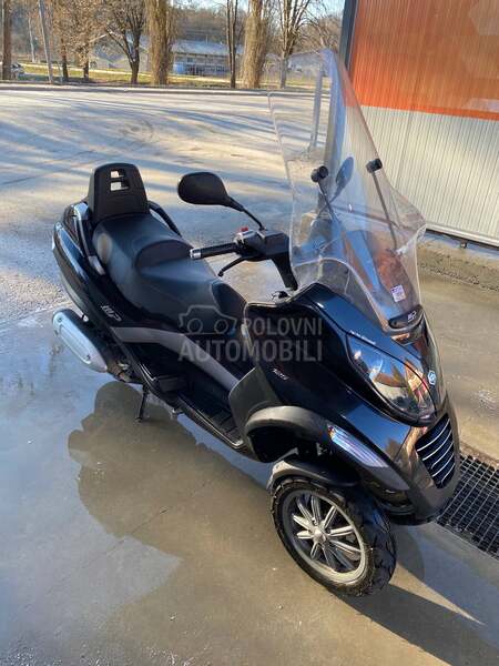 Piaggio mp3