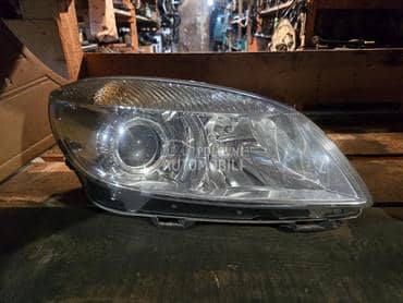 Desni far za Škoda Fabia, Roomster