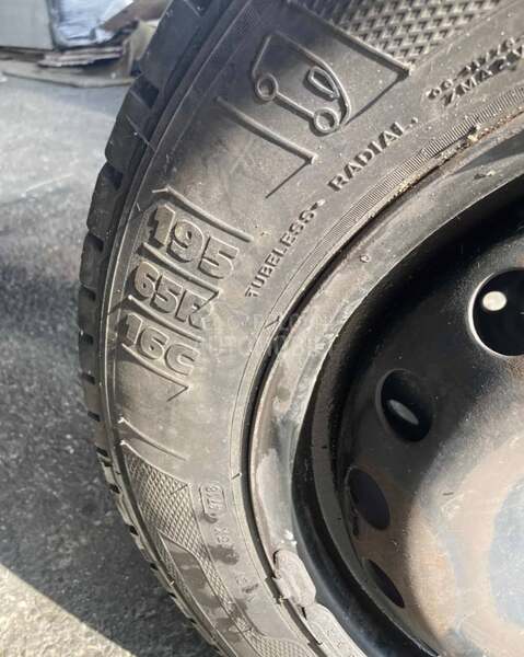 Kleber 195/65 R16 Letnja