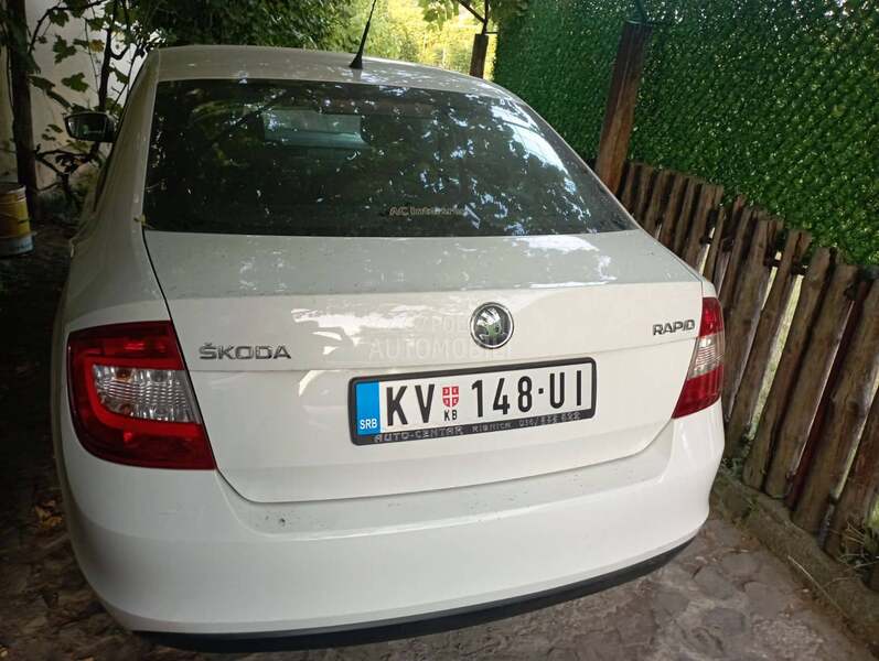 Škoda Rapid 
