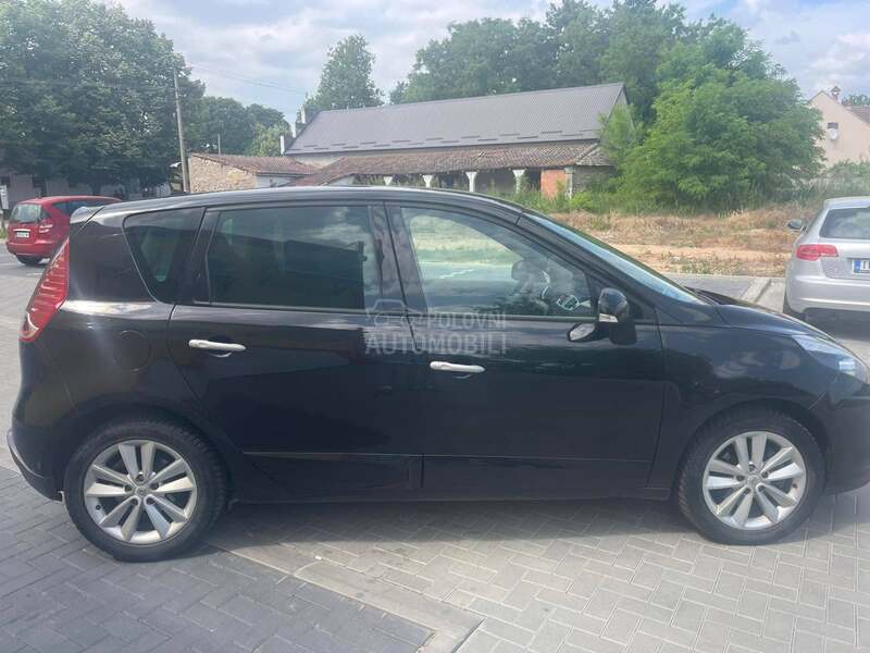Renault Scenic 2.0 DCI