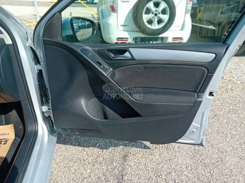 Volkswagen Golf 6 1.6 TDI