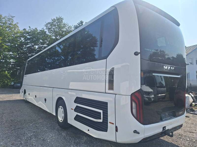 MAN Lions Coach R010