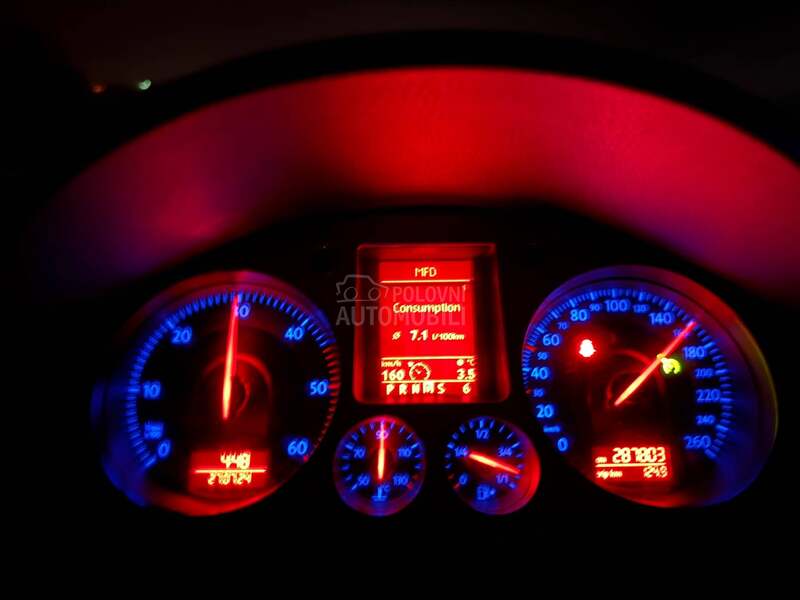 Volkswagen Passat B6 2.0 TDI DSG CR