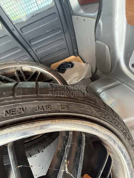 Goodyear 235/35 R19 Letnja