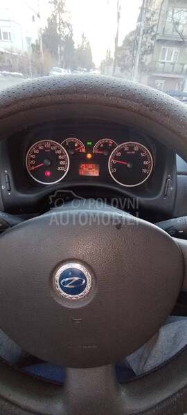 Zastava 10 1.2 8v