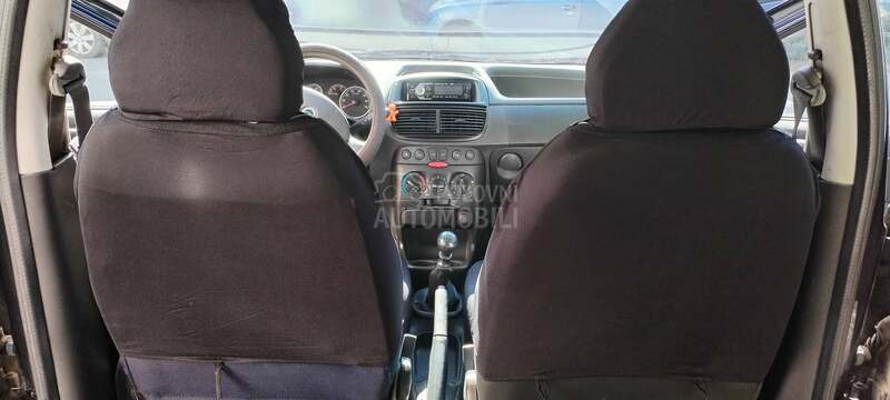 Zastava 10 1.2 8v
