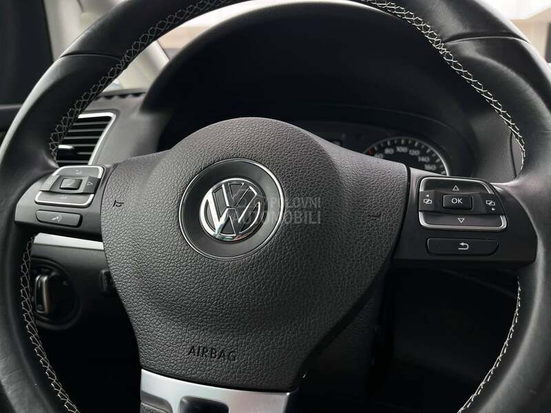 Volkswagen Sharan 2.0 TDI 7MESTA CH